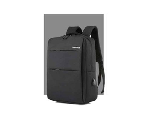 Mochila Multifuncional Negro Novoteck BAG-007 com Design Slim e Conexão USB