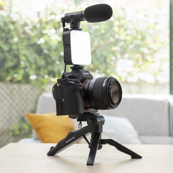 Kit vlogging com luz, microfone e comando plodni innovagoods 6 peças